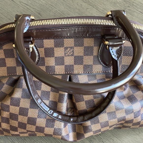 Louis Vuitton Trevi PM Damier Ebene Handbag - Picture 9 of 12
